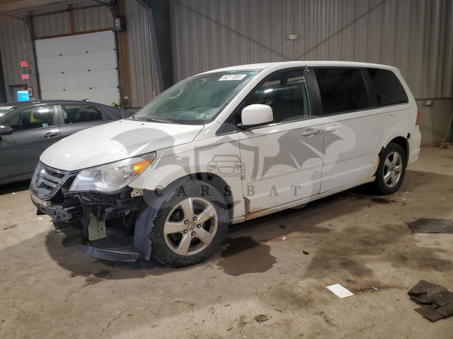 Volkswagen Routan SE 3.8L  6 2010