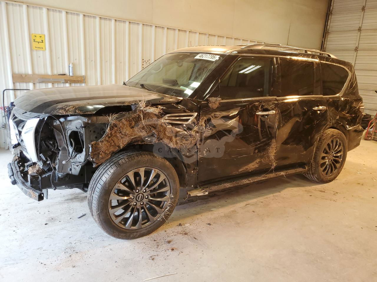 Nissan Armada PLATINUM 5.6L  8 2022