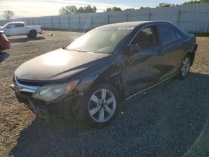 Toyota Camry 2.5L 4 2014