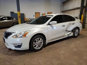 Nissan Altima 2.5L 4 2015