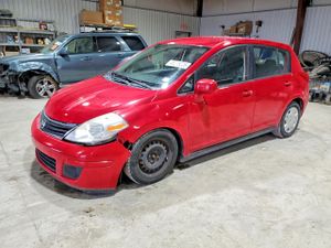 Nissan Versa 1.8L 4 2010