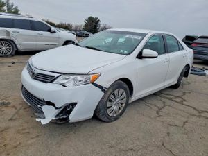 Toyota Camry 2.5L 4 2014