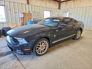 Ford Mustang 3.7L 6 2013