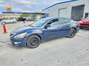 Nissan Altima 2.5L 4 2015