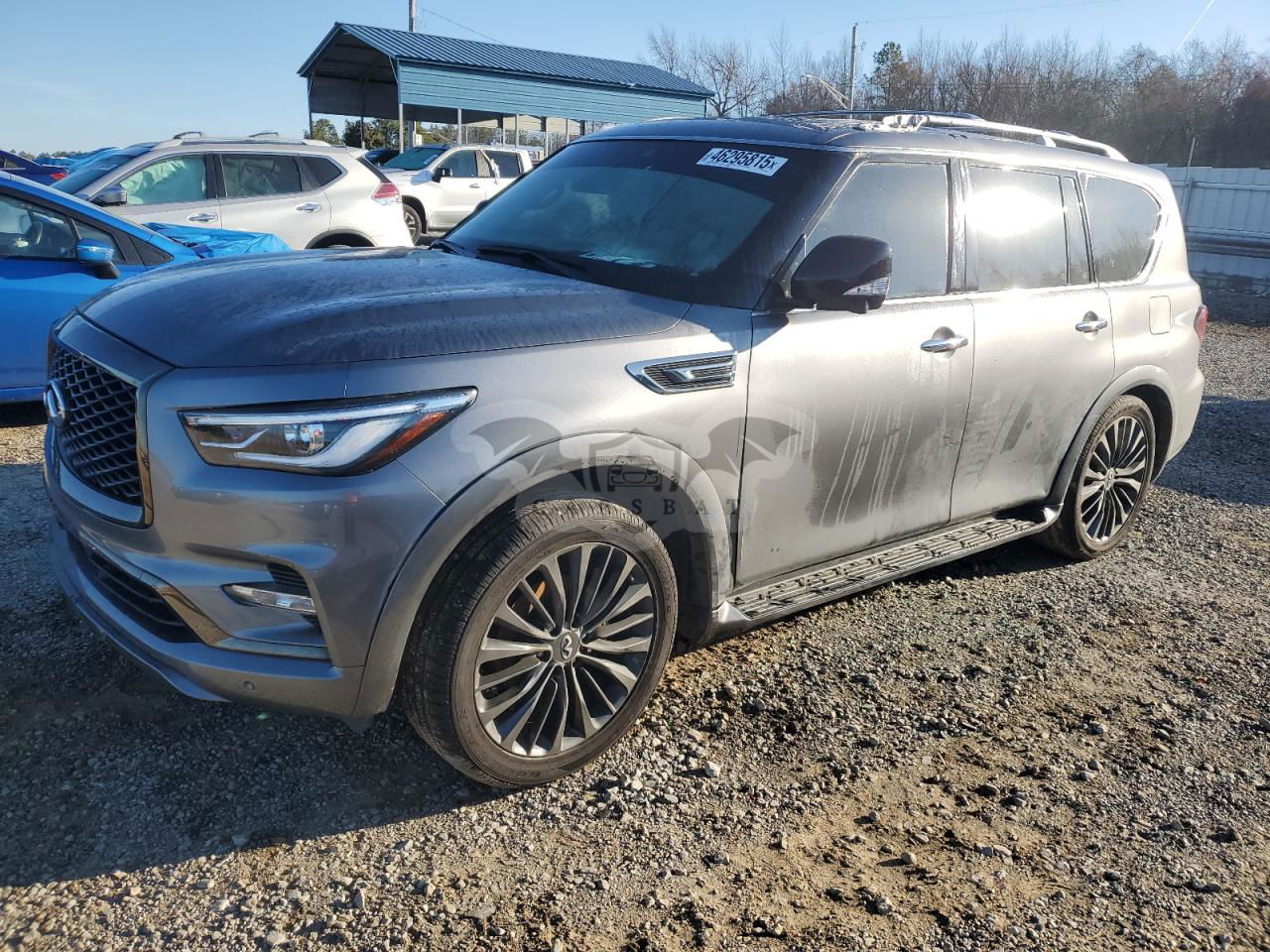 Infiniti QX80 LUXE 5.6L  8 2021
