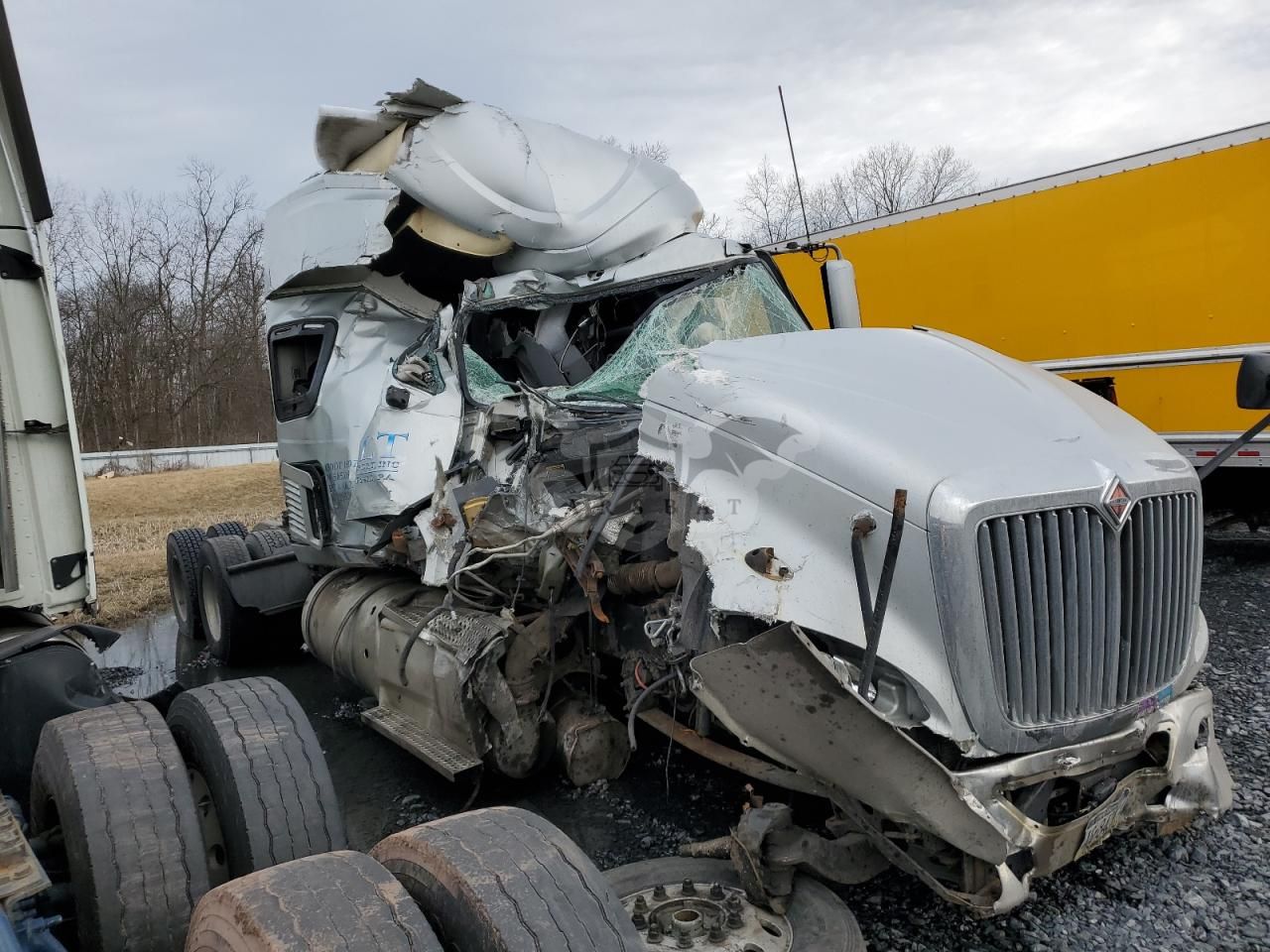 International ProStar 15.0L 6 2015