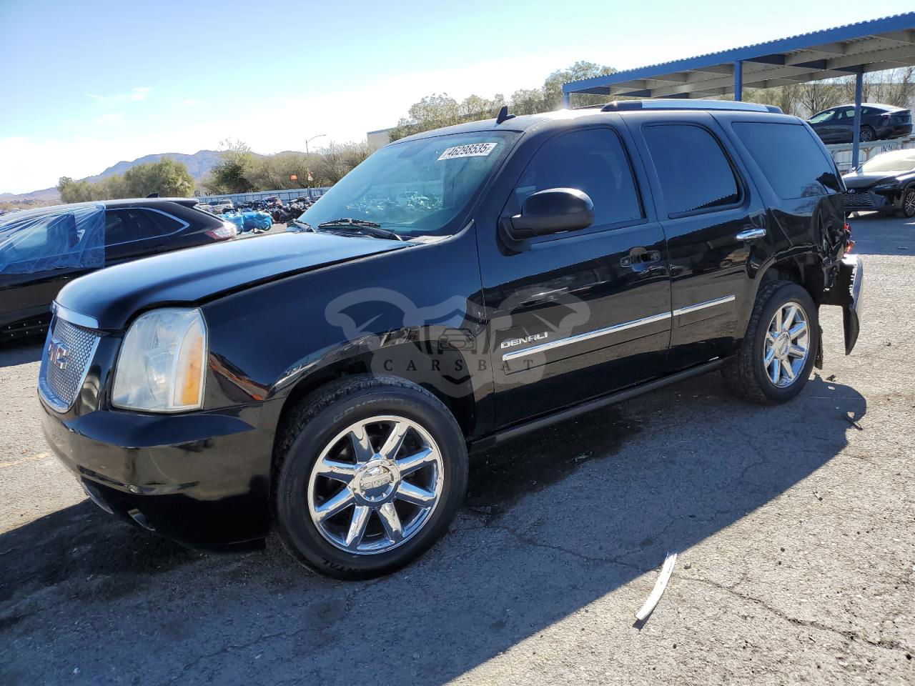 GMC Yukon DENALI 6.2L  8 2014