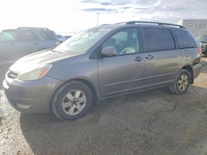 Toyota Sienna 3.3L 6 2004