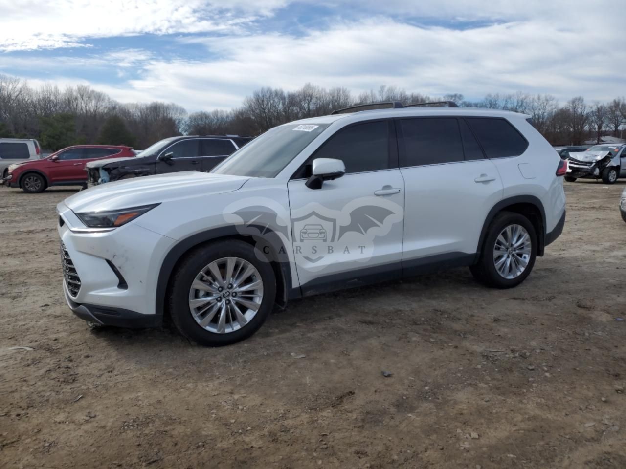 Toyota Grand Highlander XLE 2.4L 4 2024