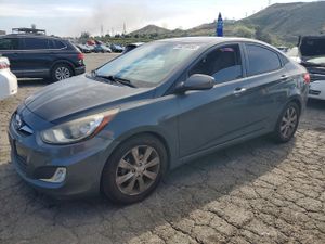 Hyundai Accent 1.6L 4 2012