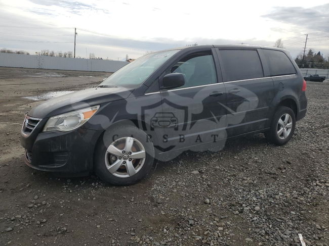 Volkswagen Routan SE 3.8L  6 2010