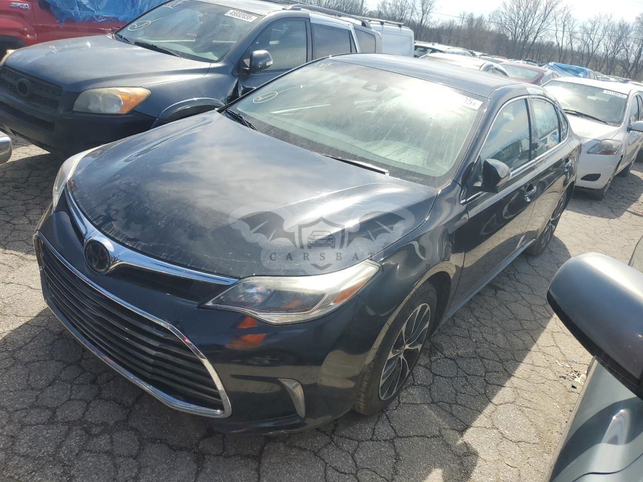 Toyota Avalon XLE 3.5L  6 2018