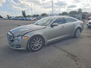 Jaguar XJ 5.0L 8 2012
