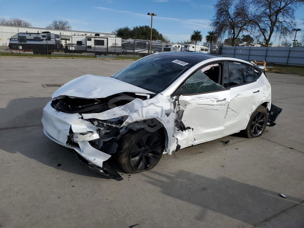 Tesla Model Y 2025