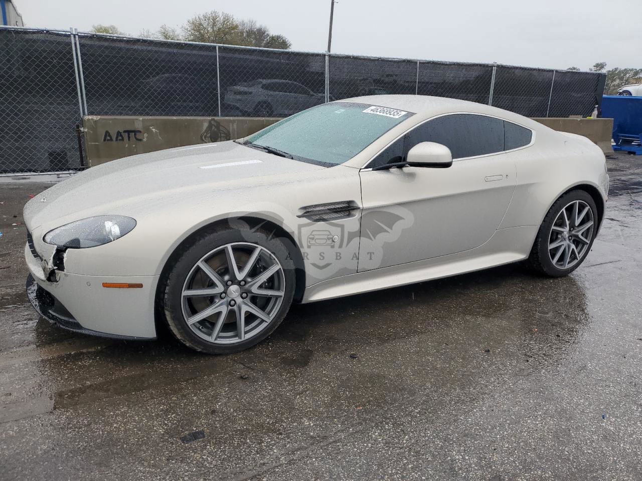 Aston Martin Vantage VANTAGE S 4.7L  8 2012