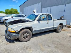 Dodge Dakota 3.9L 6 2000