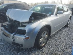 Chrysler 300 TOURING 3.5L 6 2005