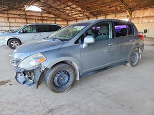 Nissan Versa 1.8L 4 2011