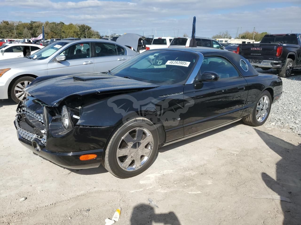 Ford Thunderbird 3.9L 8 2004