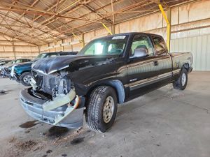 Chevrolet Silverado 1500 4.8L 8 2001