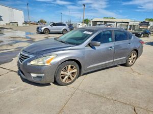 Nissan Altima 2.5L 4 2014