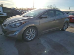 Hyundai Elantra 1.8L 4 2015