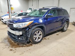 Toyota Highlander 3.5L 6 2015