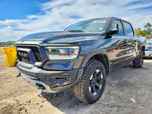 RAM 1500 5.7L 8 2020