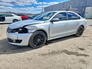 Volkswagen Passat 2.5L 5 2013