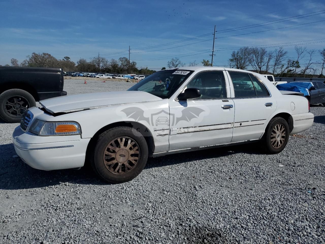 Ford Crown LX 4.6L 8 2004