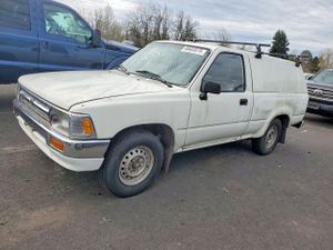 Toyota Hilux 2.4L 4 1994
