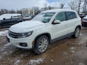Volkswagen Tiguan 2.0L 4 2015