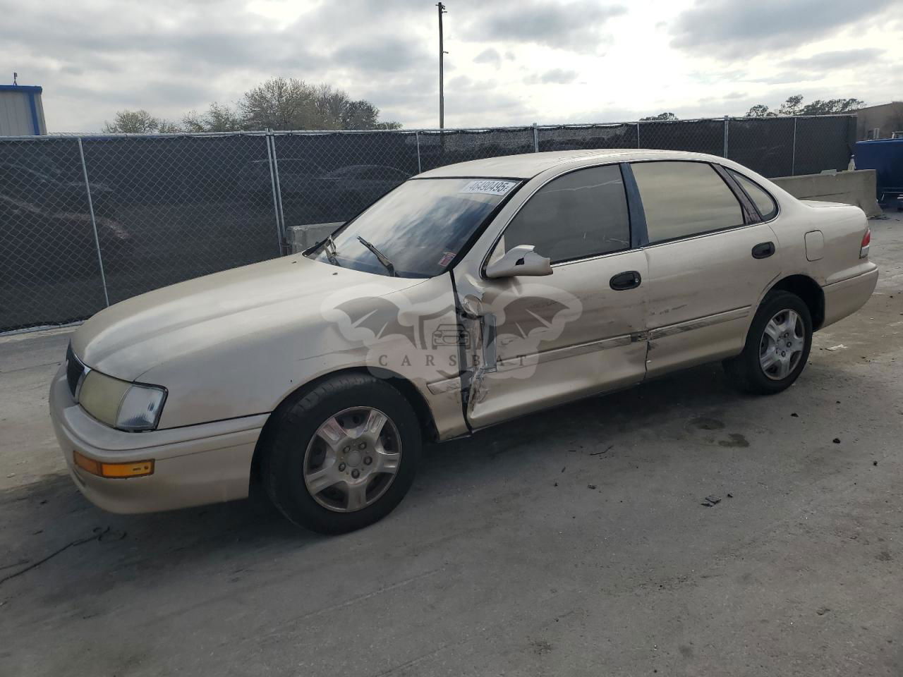 Toyota Avalon XL 3.0L  6 1995