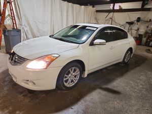 Nissan Altima 2.5L 4 2012