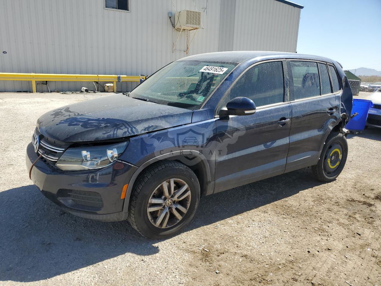Volkswagen Tiguan S 2.0L  4 2013