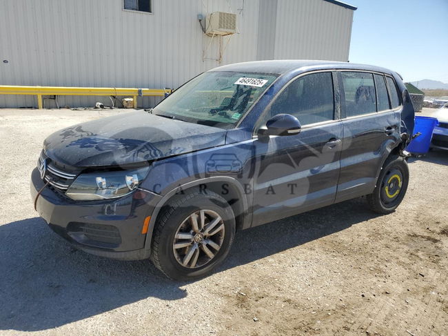 Volkswagen Tiguan S 2.0L  4 2013