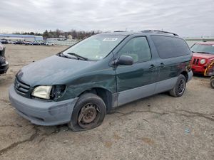 Toyota Sienna 3.0L 6 2002