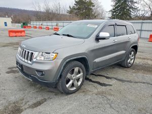 Jeep Grand Cherokee 5.7L 8 2013