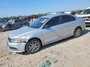 Volkswagen Jetta 1.8L 4 2015