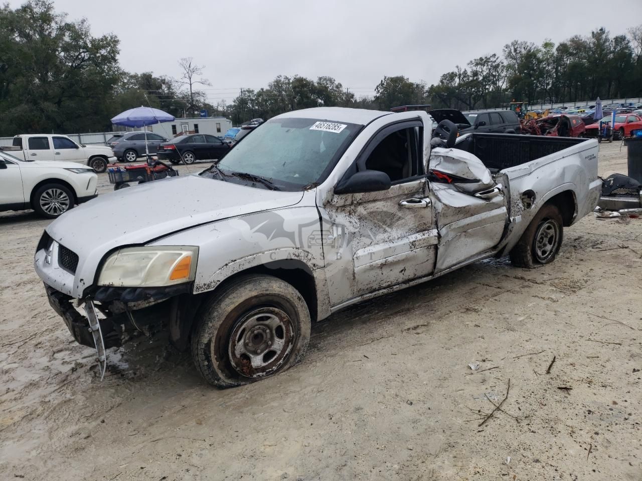 Mitsubishi Raider LS 3.7L 6 2007