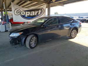 Lexus ES 3.5L 6 2015