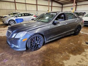 Mercedes-Benz E 5.5L 8 2011