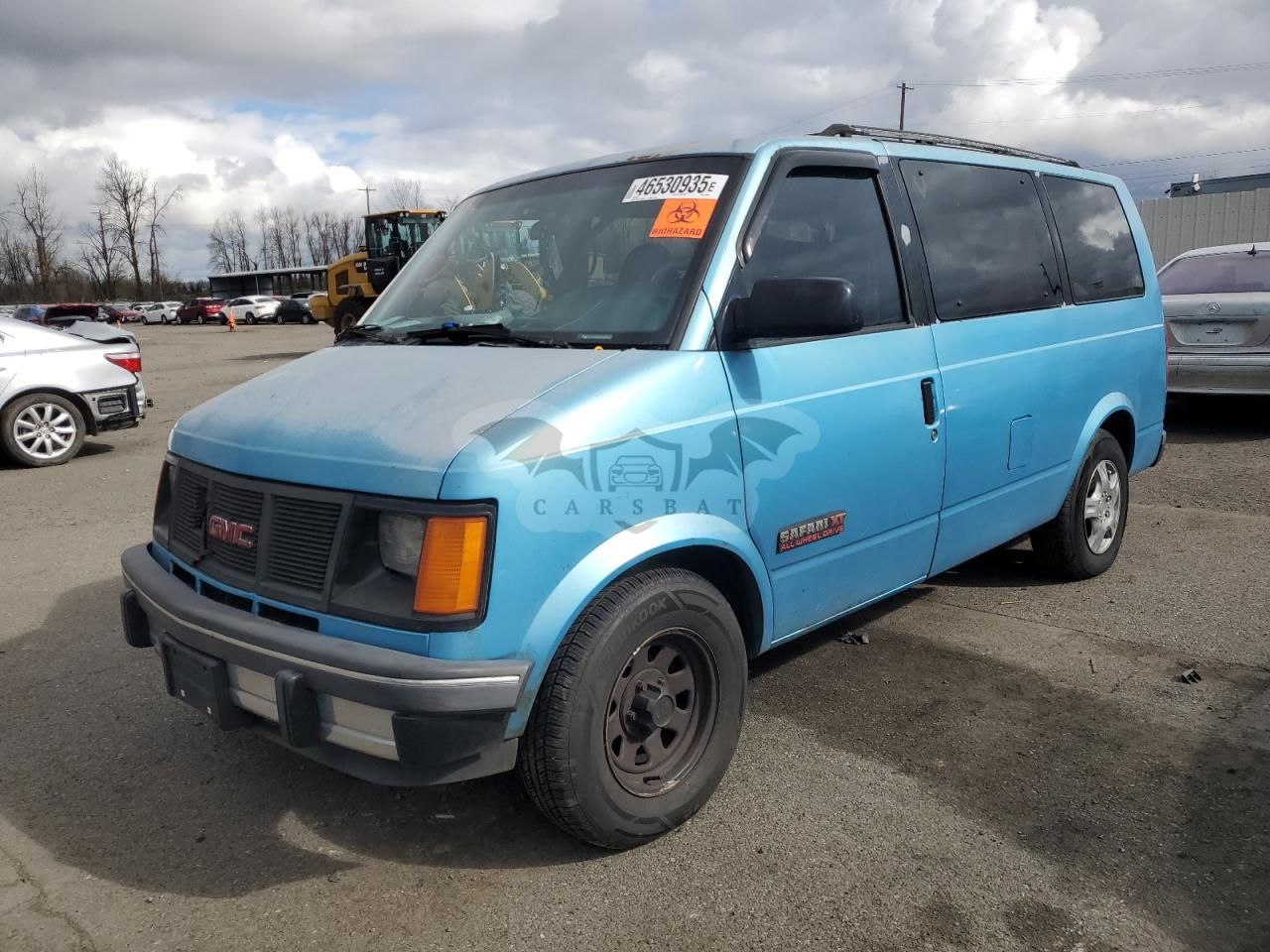 GMC Safari XT 4.3L 6 1993
