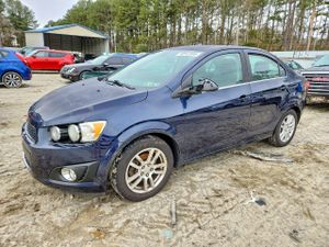 Chevrolet Aveo (Sonic) 1.8L 4 2015
