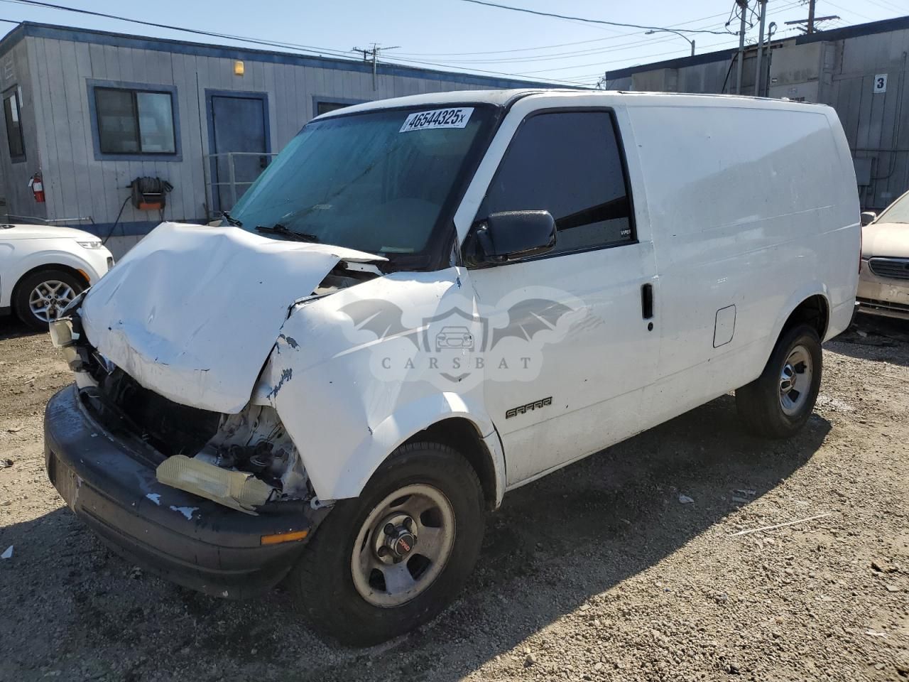 GMC Safari XT 4.3L 6 2002