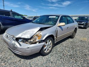 Toyota Camry 2.2L 4 1999