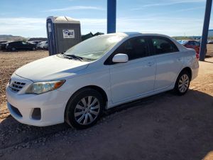 Toyota Corolla 1.8L 4 2013