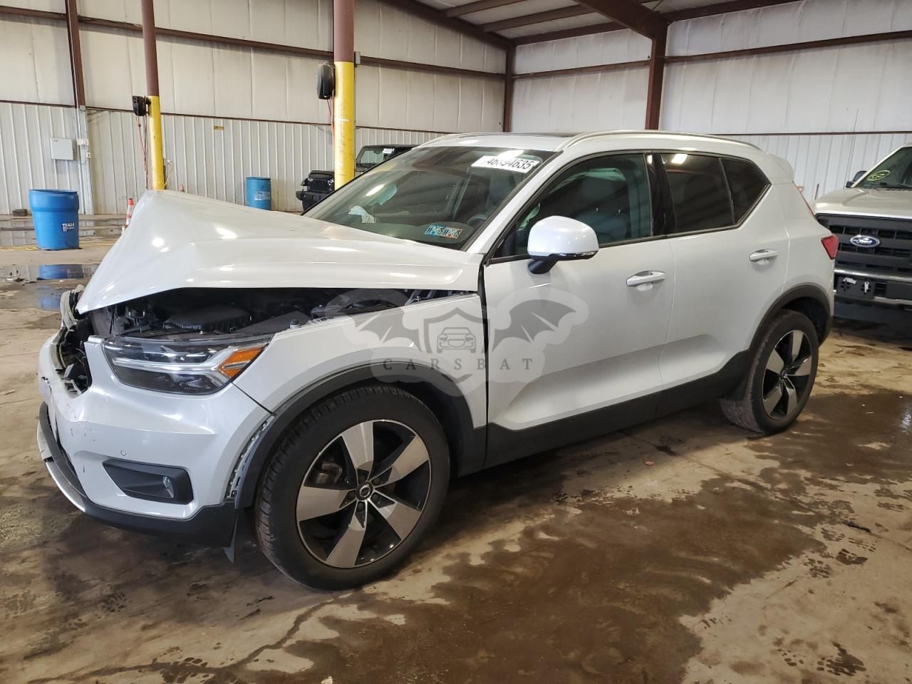 Volvo XC40 T5 MOMENTUM 2.0L 4 2021