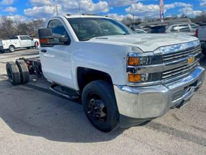 Chevrolet Silverado 1500 6.6L 8 2015