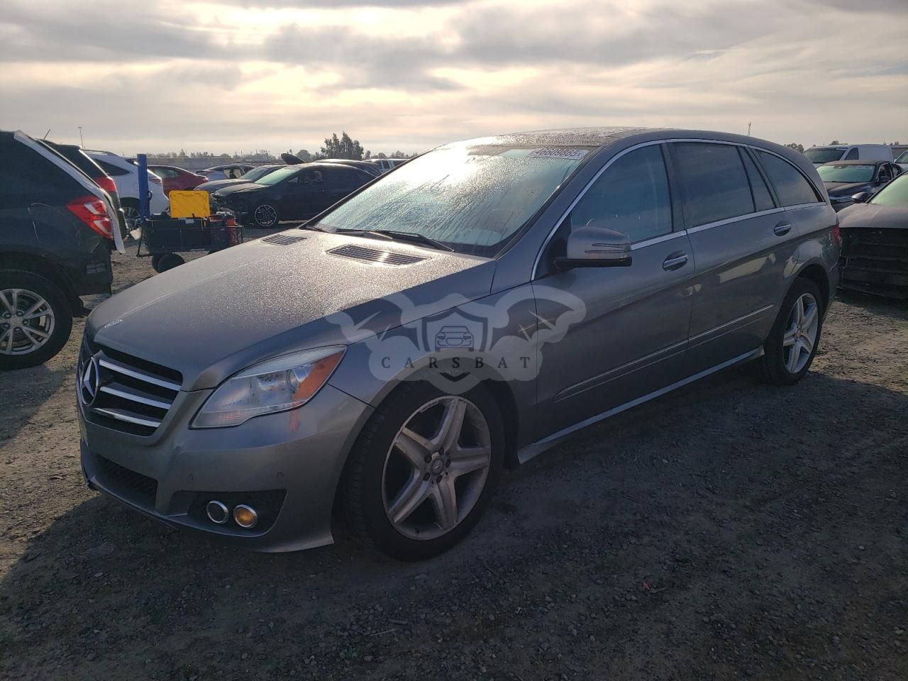 Mercedes-Benz R 350 4MATIC 3.5L 6 2011
